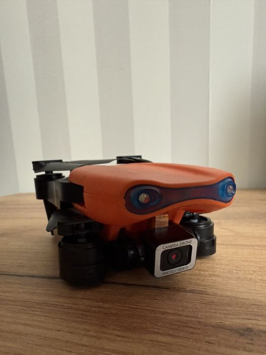 Продаю дитячий дрон E99 DRONE.