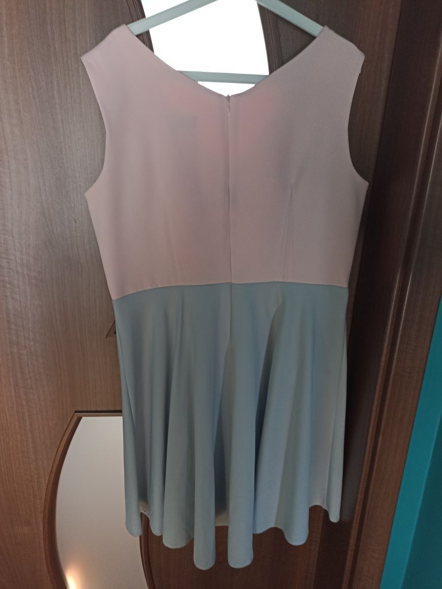 Elegancka sukienka