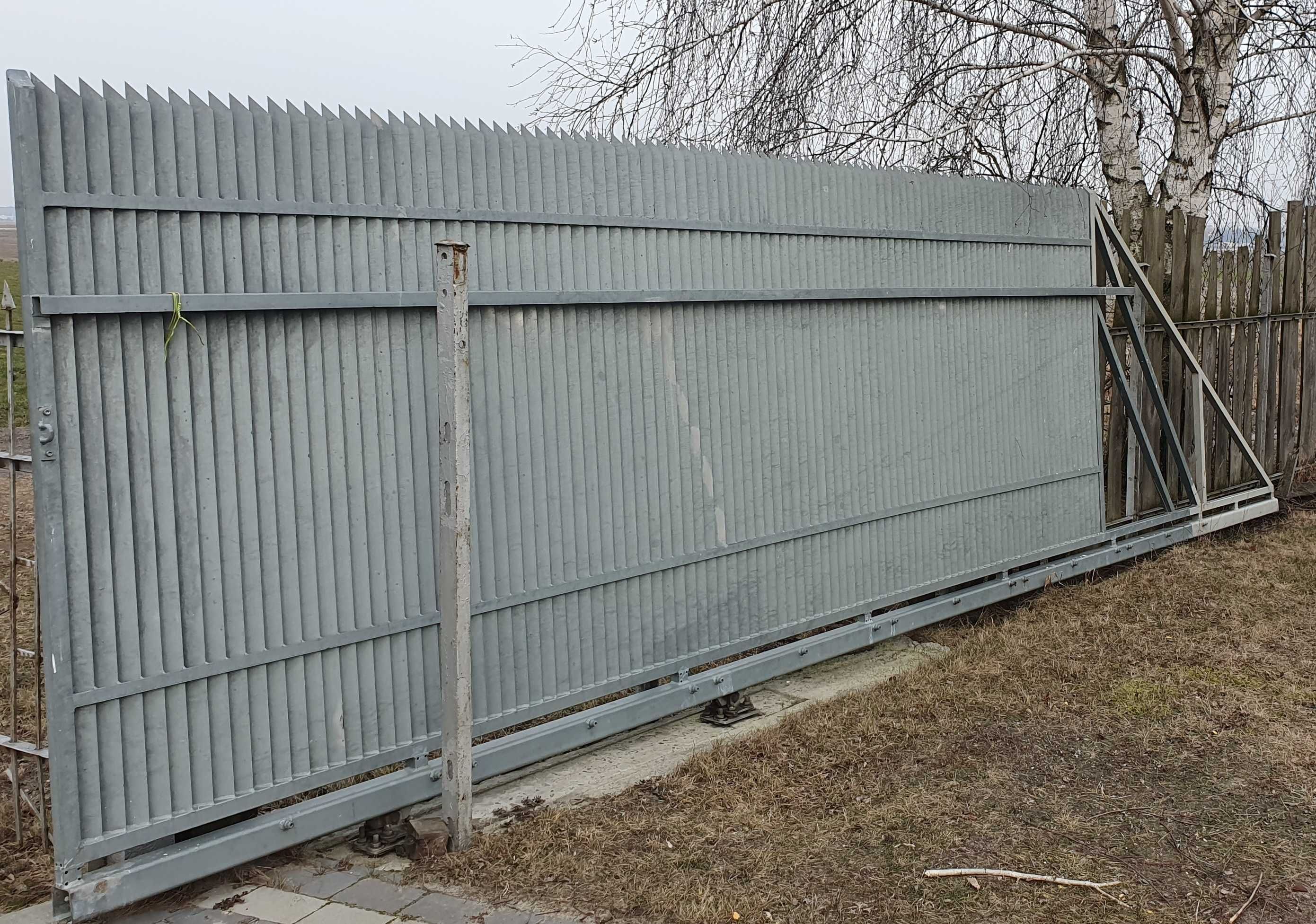 Brama przesuwna, ocynkowana, solidna, 5 metrów