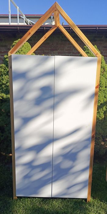 Zestaw mebli dziecięcych