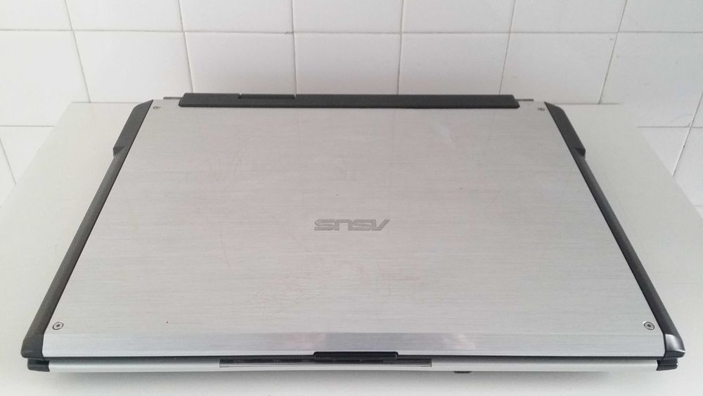 Portátil Gamming - 17Polegadas - Asus - Desocupar - Avariado Peças