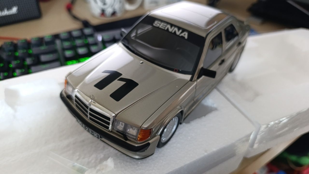 Miniatura Ayrton Senna