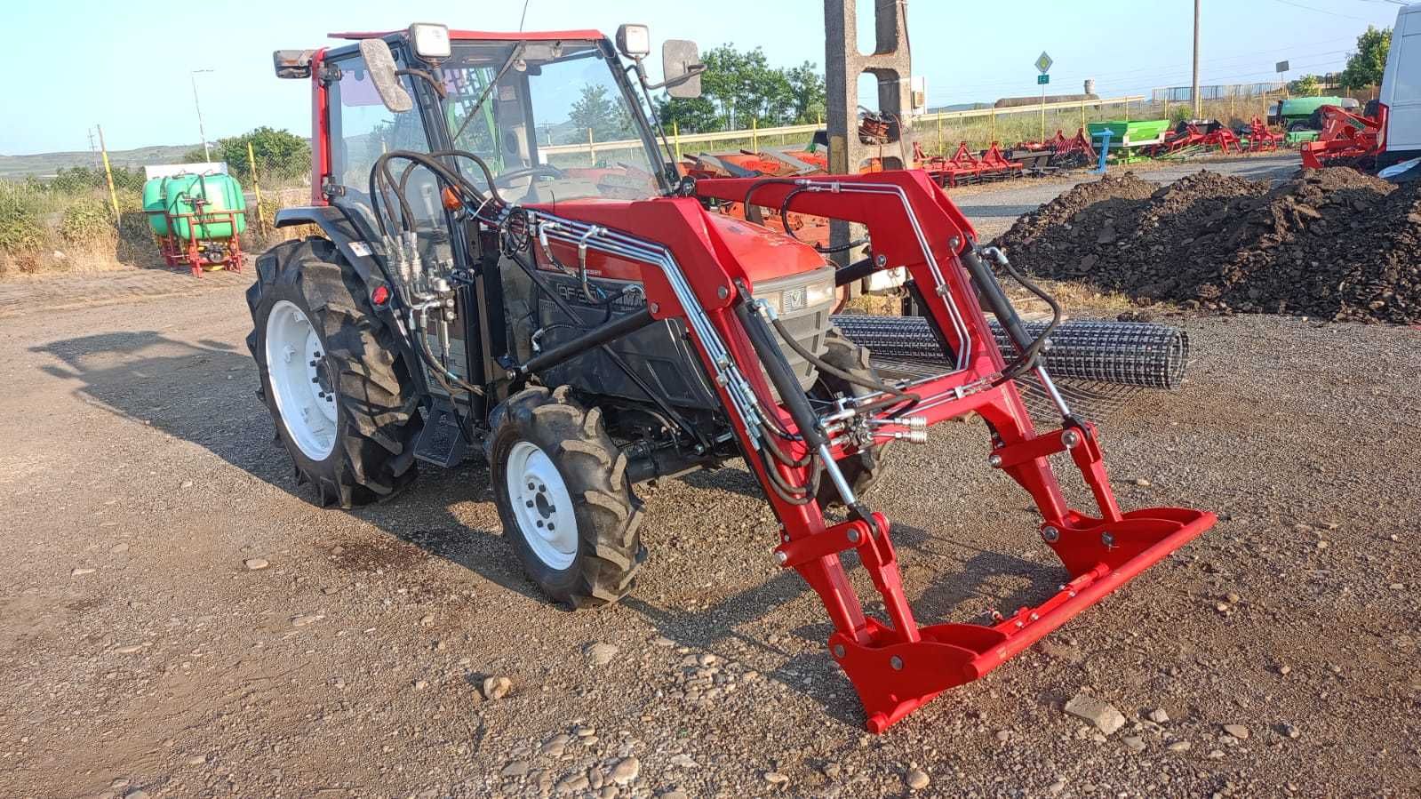 Ładowacz czołowy Thor XS do traktorków udźwig 200kg do 800kg