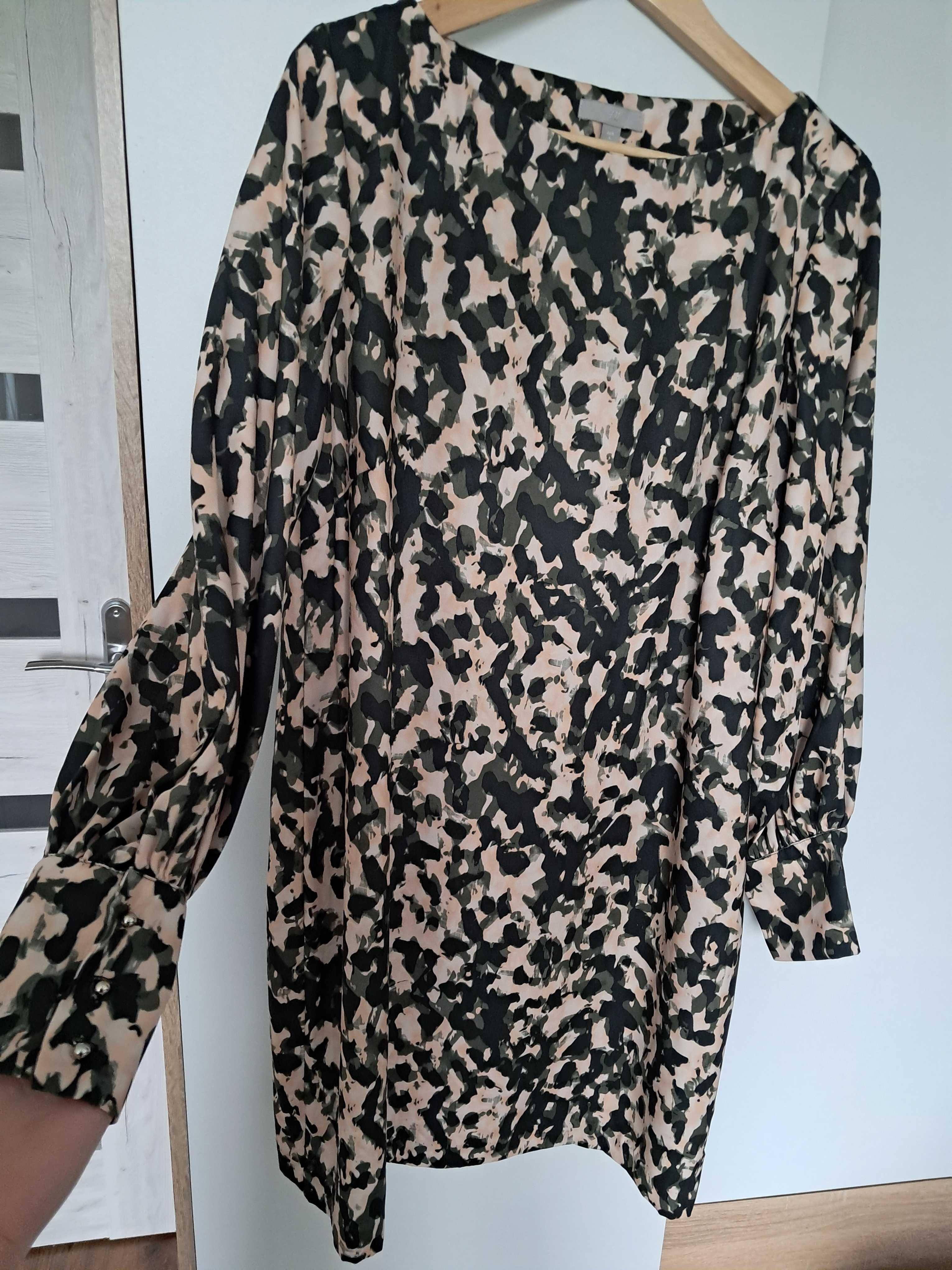 Sukienka H&M wzór zbliżony do moro rozmiar L , luźny prosty fason.