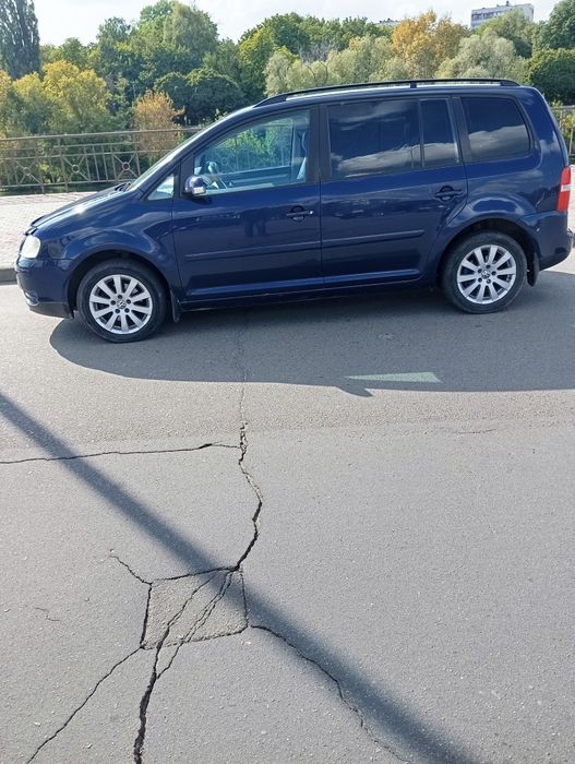 Фольцваген Тауран 2004г.в.