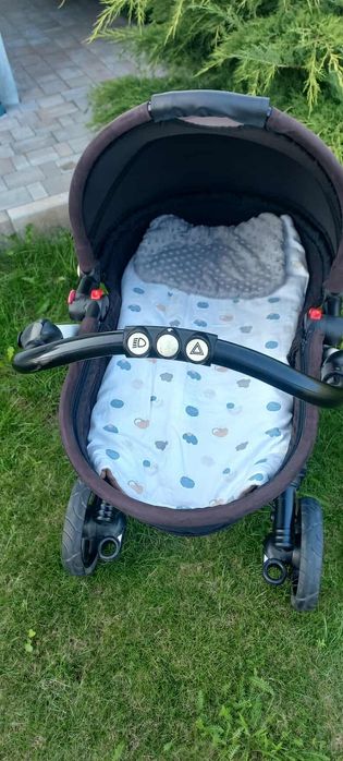 Recaro  babyzen wózek wielofunkcyjny że światłem