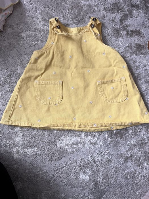 Сукні на 3-6 місяців