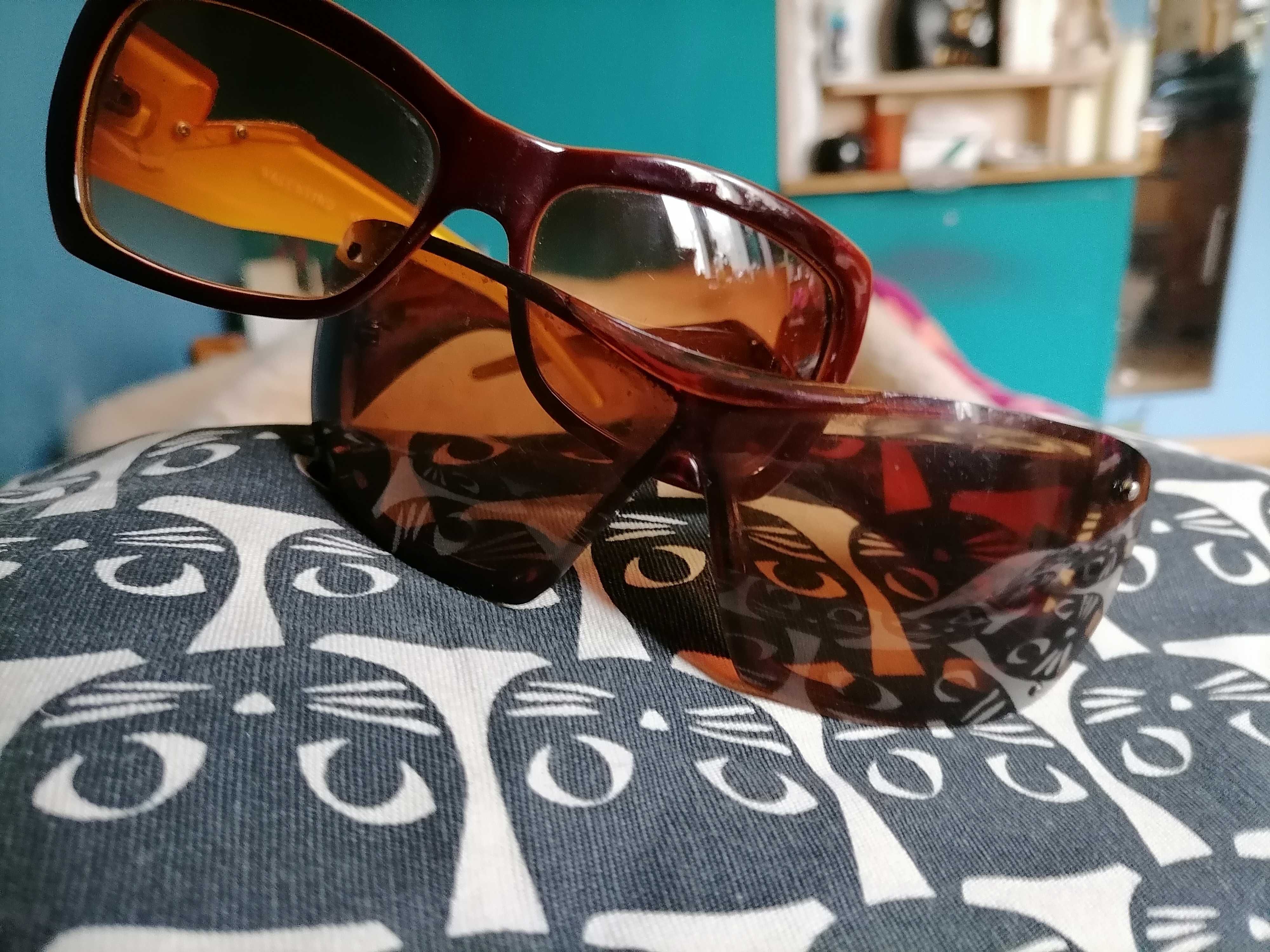 Okulary przeciwsłoneczne VALENTINO Brązowe +Gratis