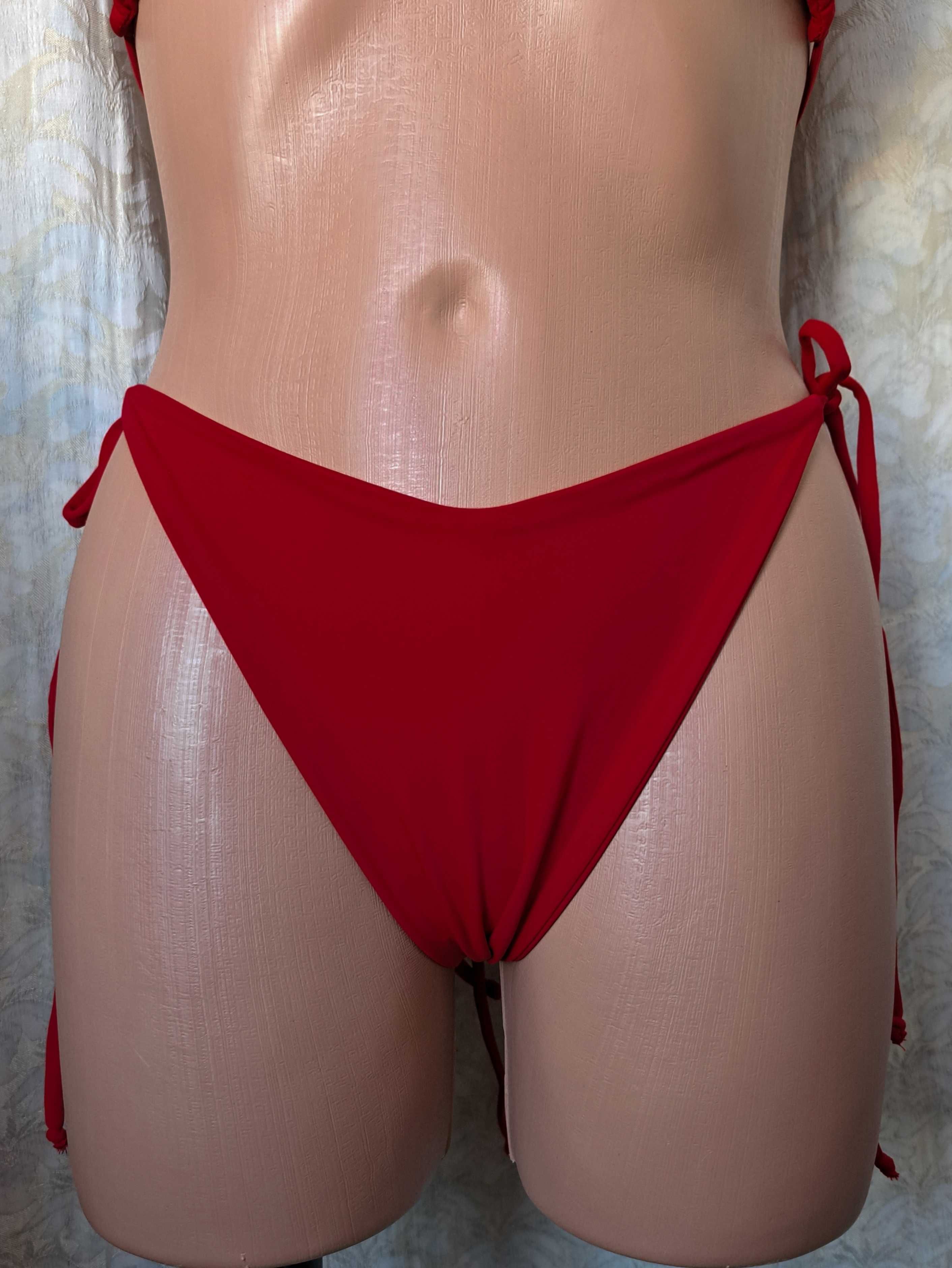 Новый стильный красный купальник на завязках универсального размера!