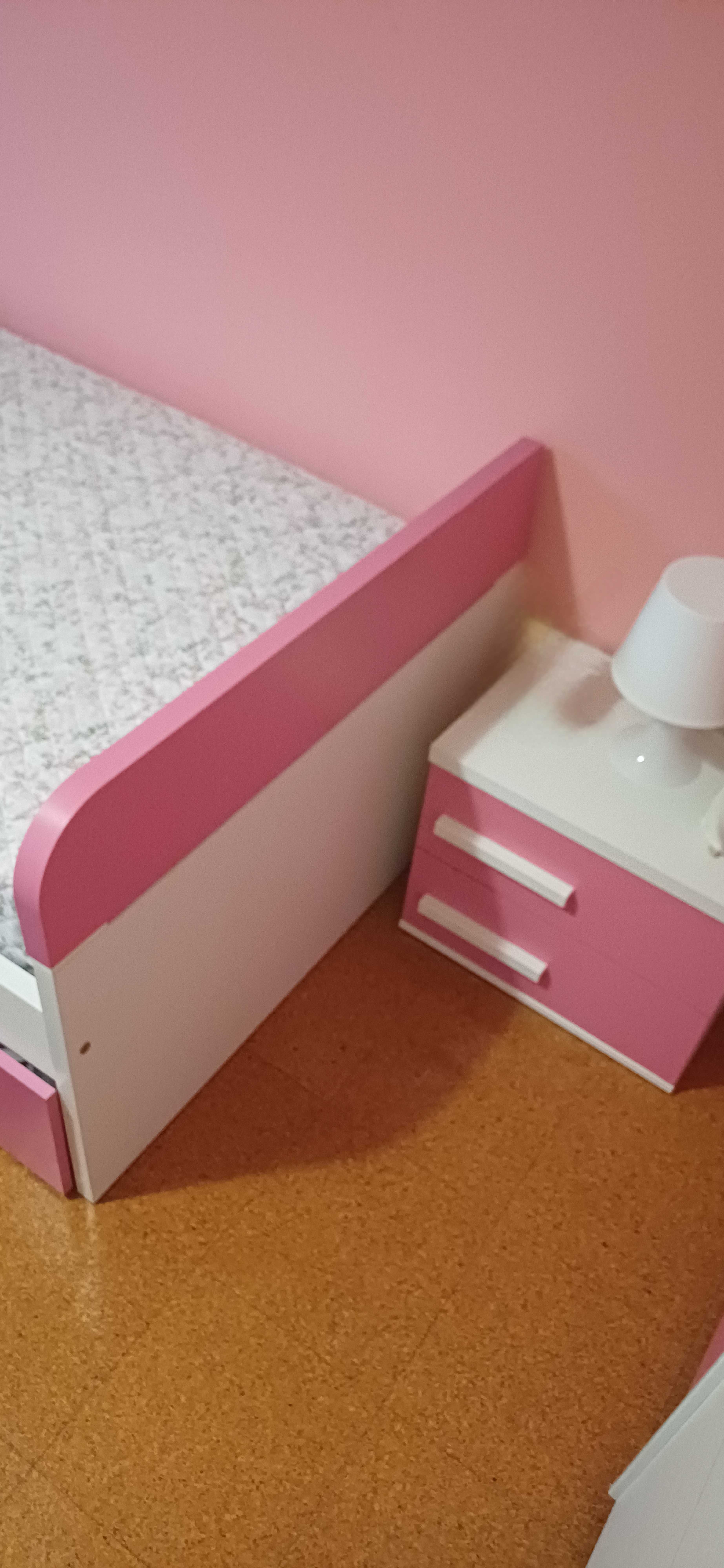 Cama de gaveta (como nova )+ mesa de cabeceira