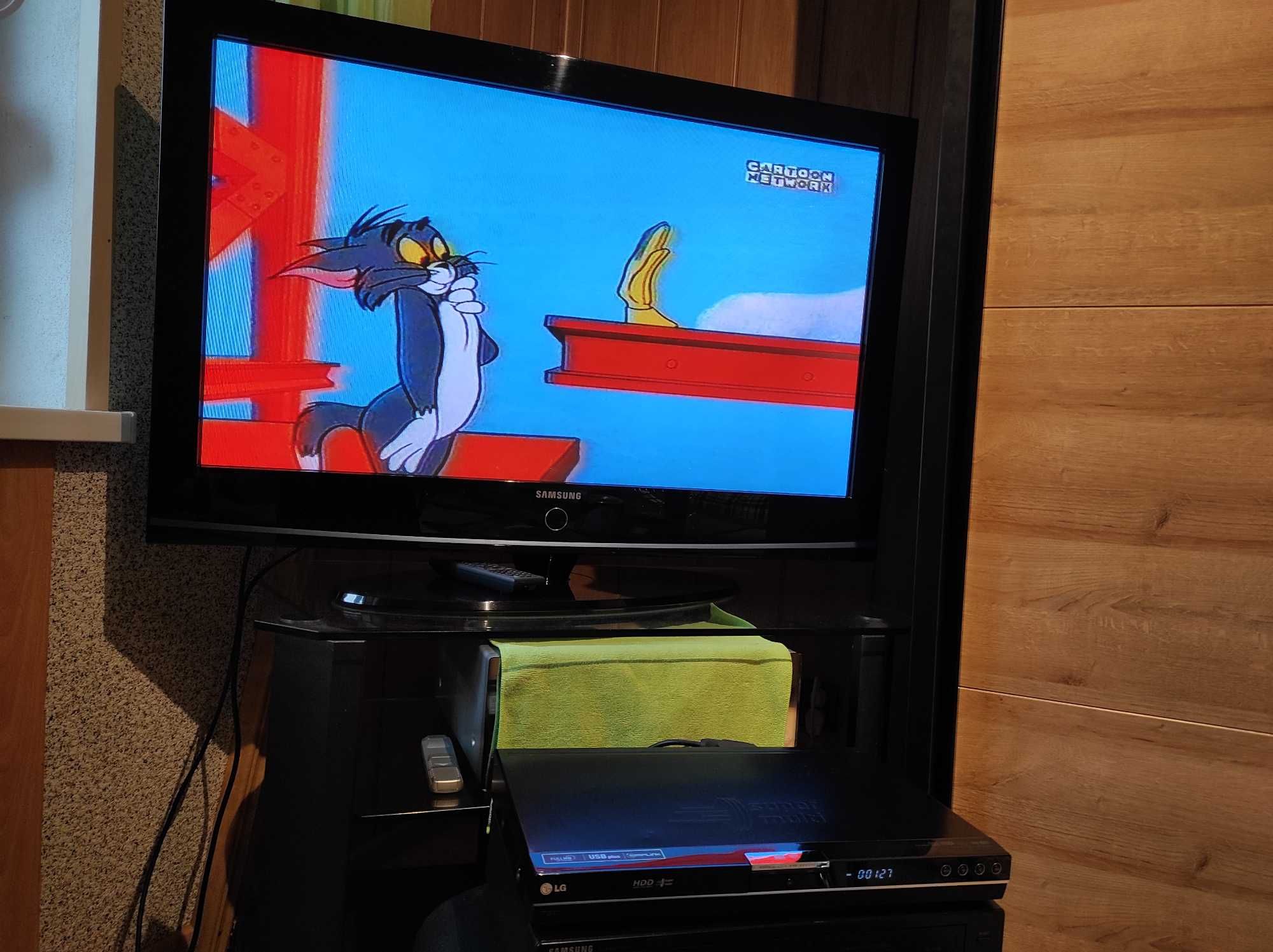 Odtwarzacz DVD, nagrywarka DVD LG RH487H + pilot + kable SCART i HDMI