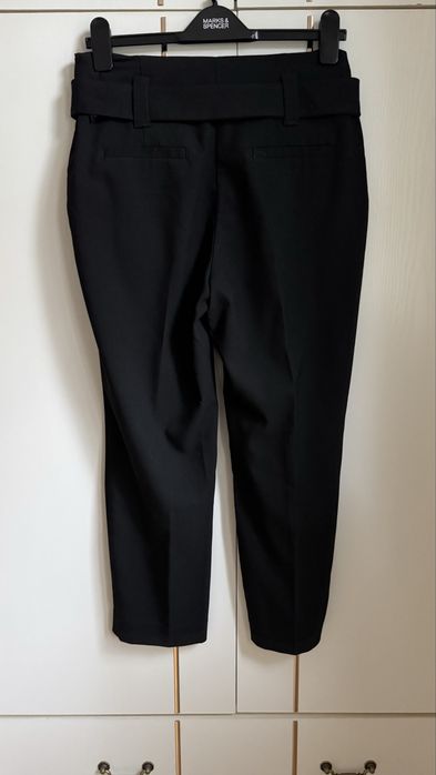 Spodnie damskie czarne eleganckie w kant Next 38