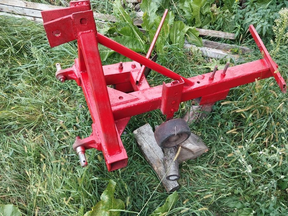 Продам двокорпусний плуг