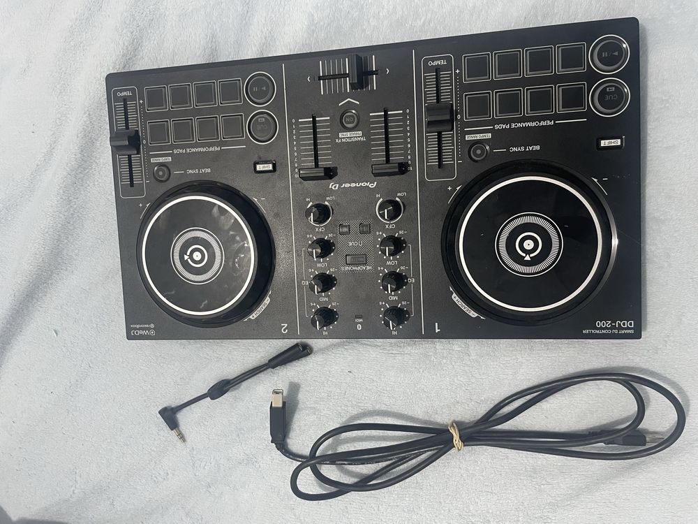 Controlador Pioneer ddj-200