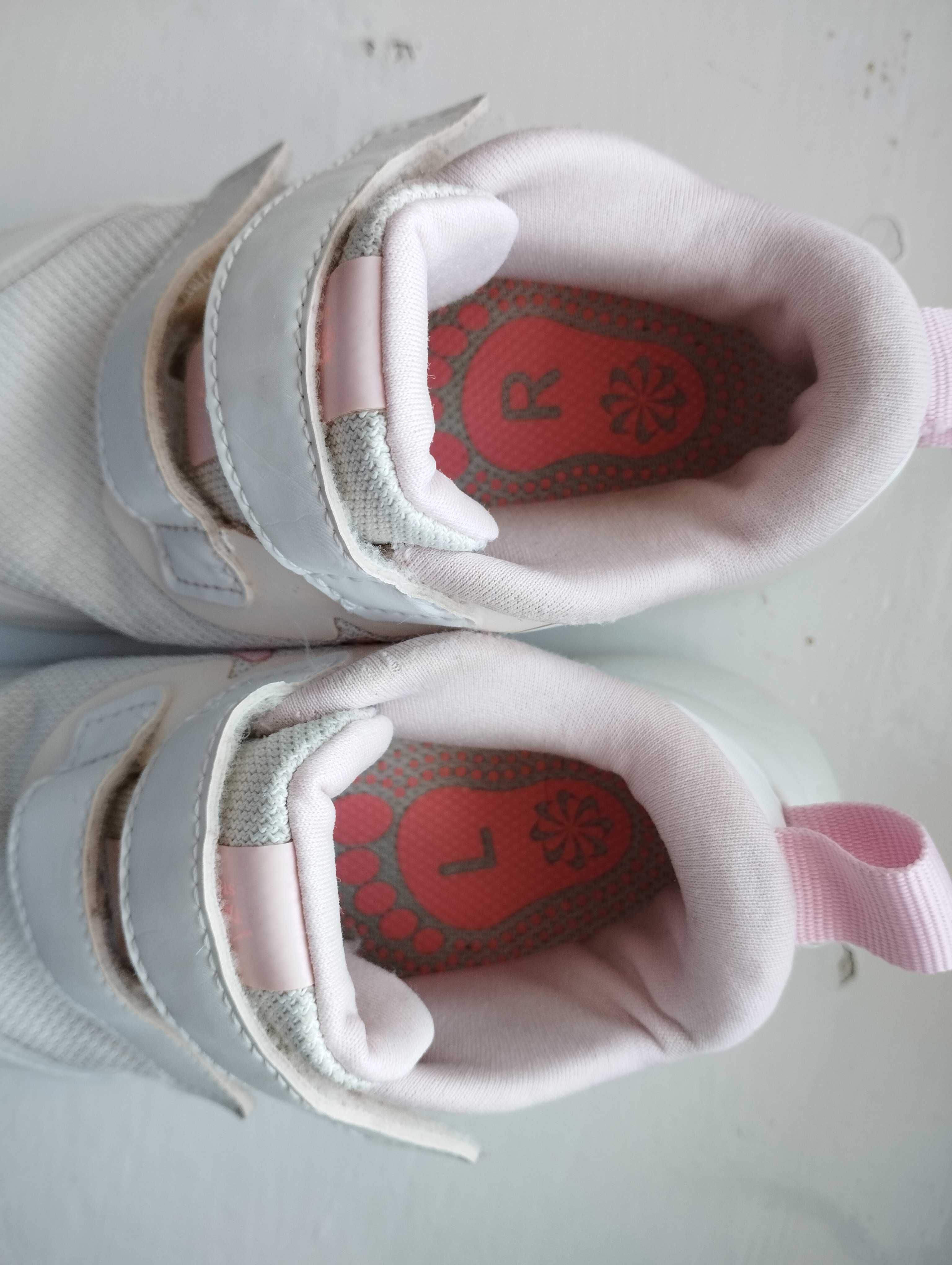 Buciki Nike star runner 24