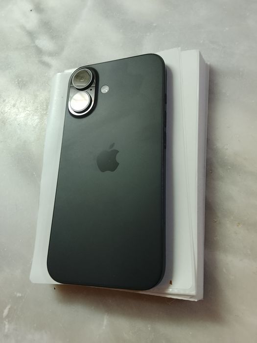 Vendo iPhone 16 ou troco por Samsung