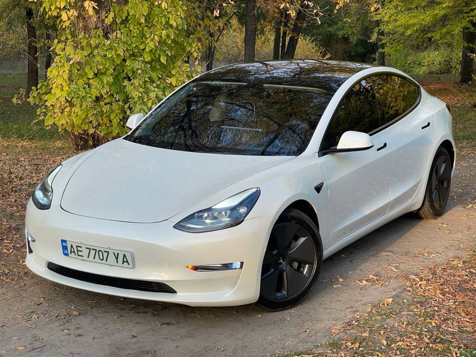 Tesla Model 3 2021