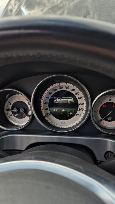Mercedes W212 E 350