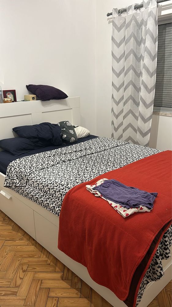 Cama ikea brimnes