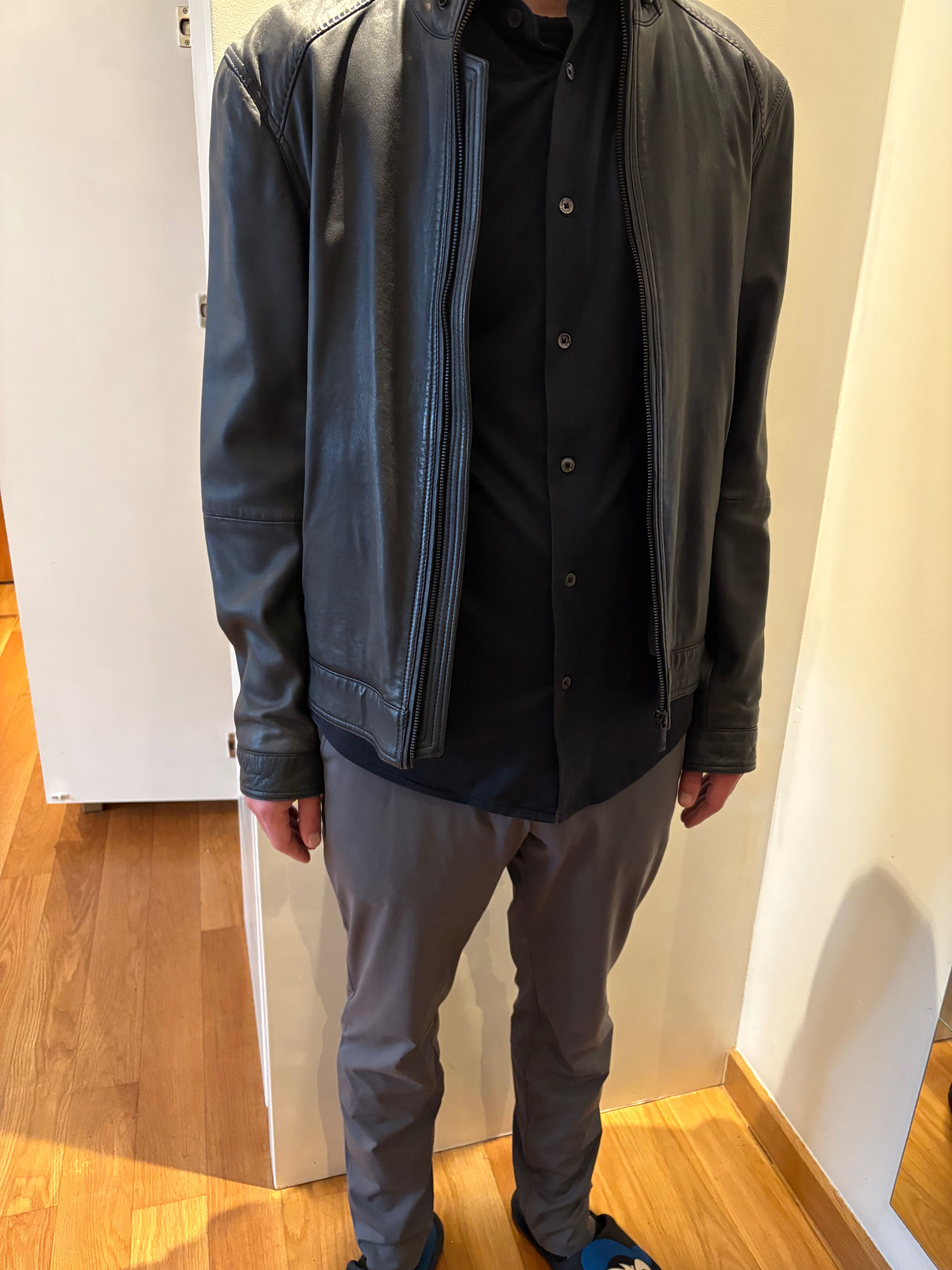 Blusão de pele / cabedal Massimo Dutti