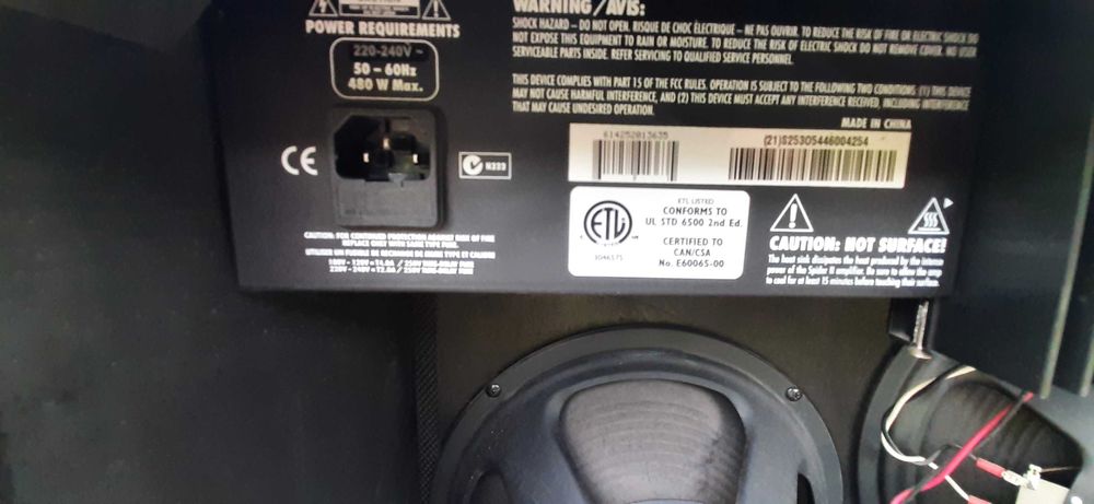 Wzmacniacz do gitary elektrycznej Line 6 Spider II  2 X Celestion 150W