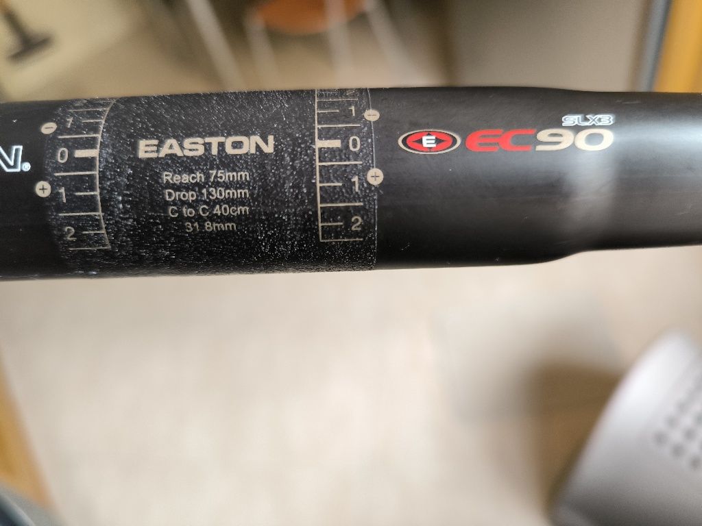 Guiador estrada carbono easton ec90