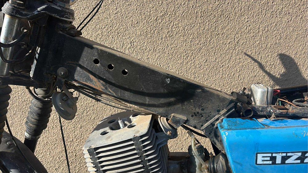 MZ ETZ 250 rama prosta kartery cale