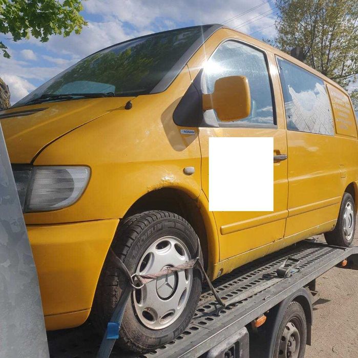 Mercedes Vito 1998 rok 2.2 cdi, holenderka zabudowa, hak, na części