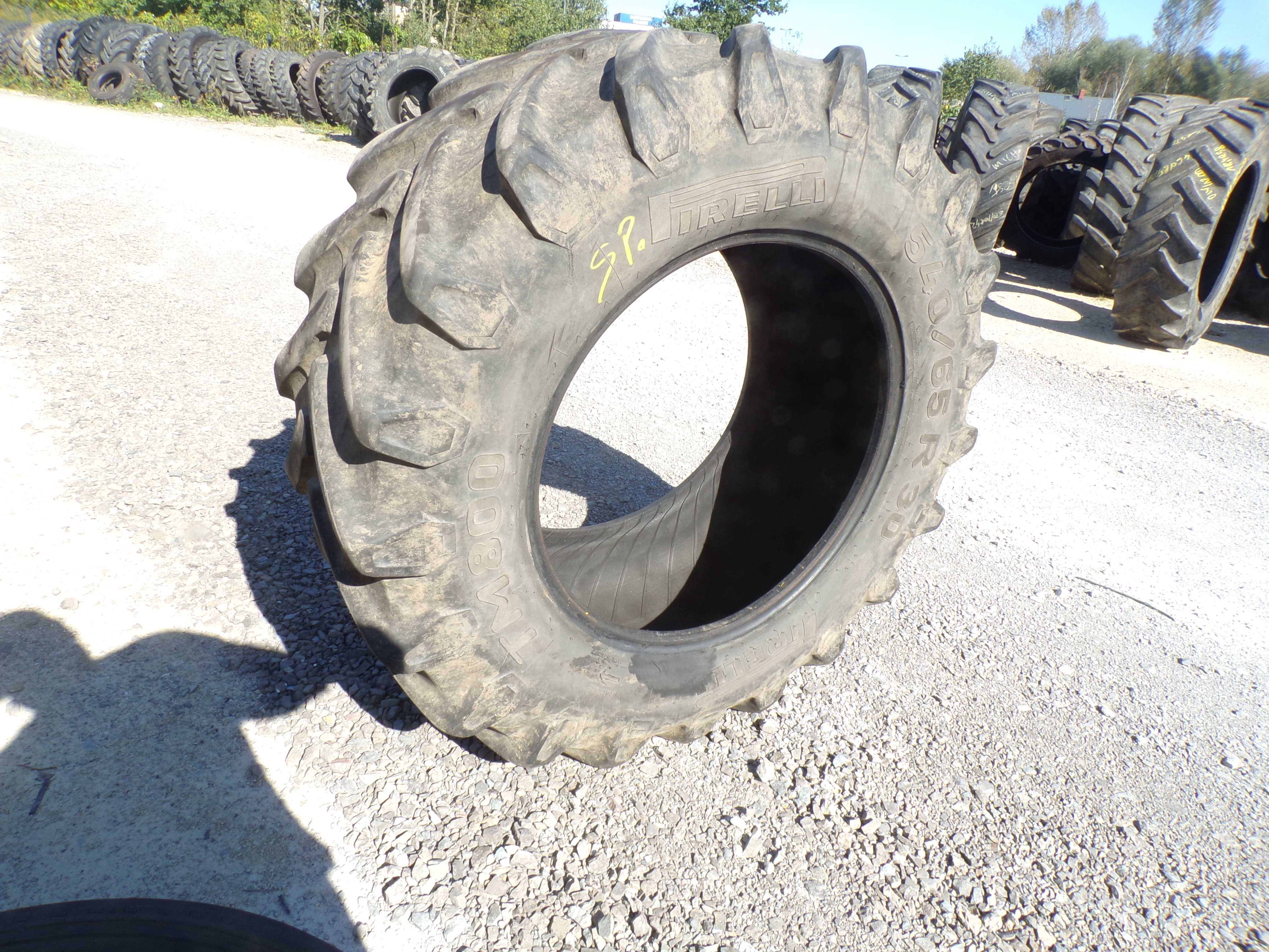 Opona 540/65R30 PIRELLI TM 800 dętkowa (1100 netto)