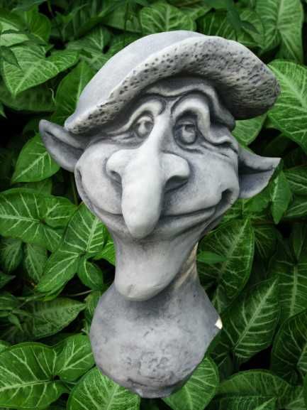 Figura betonowa "Leśny Bonaparte" HIT SEZONU!