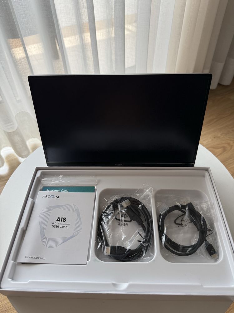 Monitor auxiliar 14” Arzopa