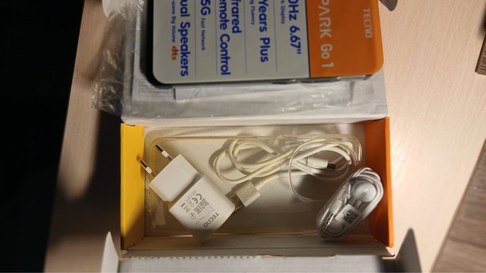 Смартфон Tecno Spark Go 1 , 4/128