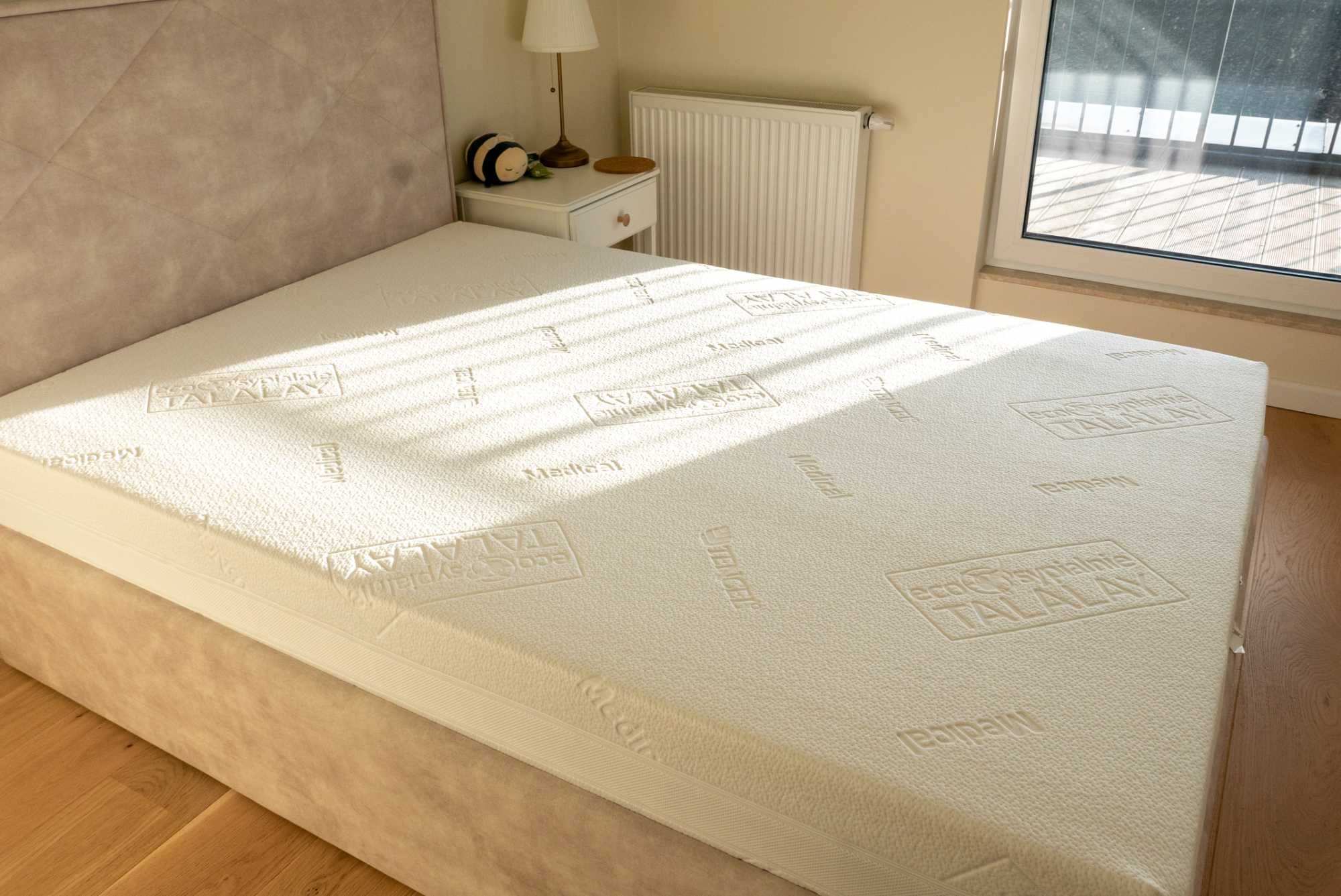 Sprzedam materac Venus Memory 140x200 cm – stan jak nowy!