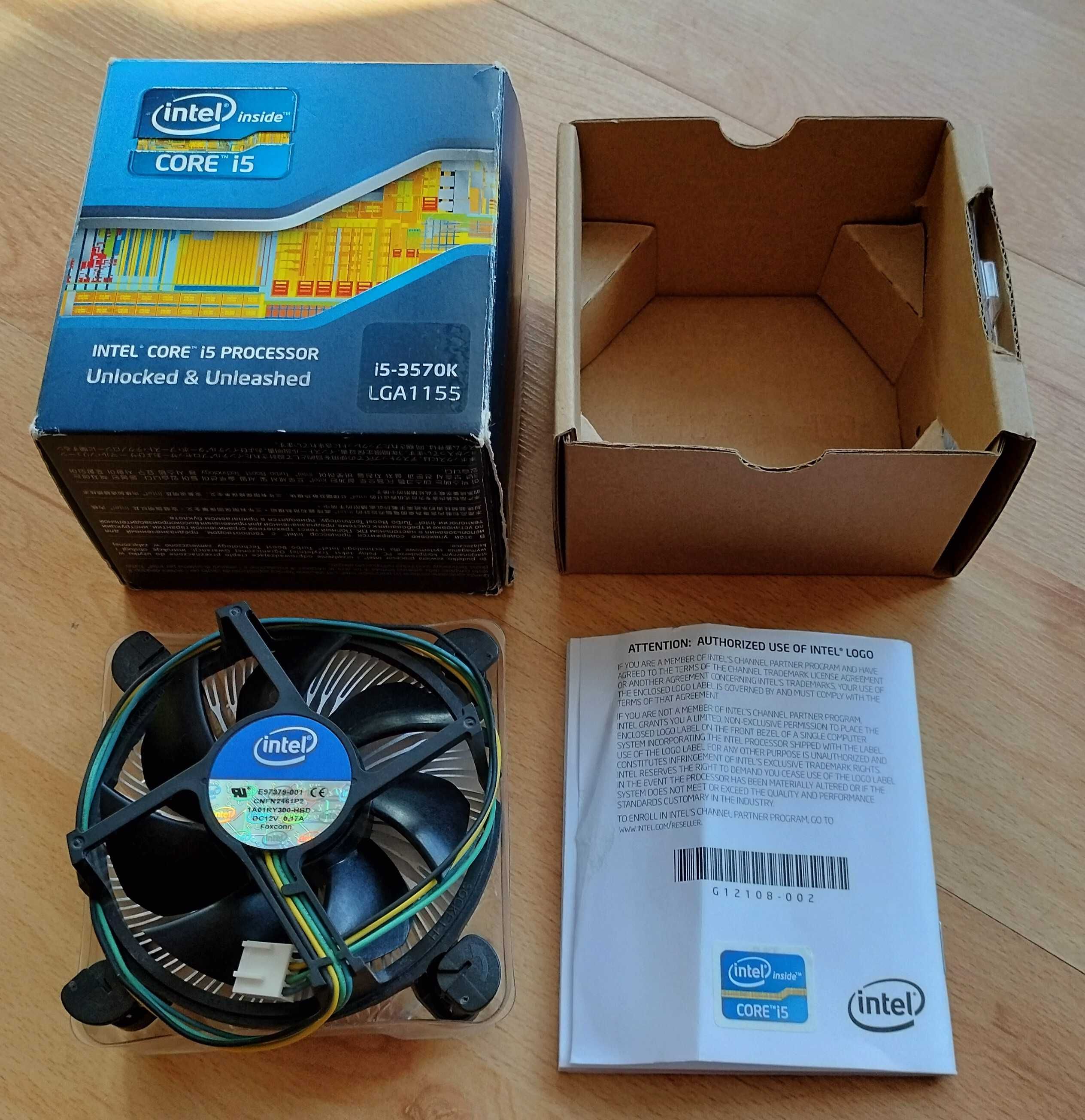 Procesor Intel i5-3570K, LGA 1155, 3.40GHz 6MB BOX + Aio Navis 120 PRO