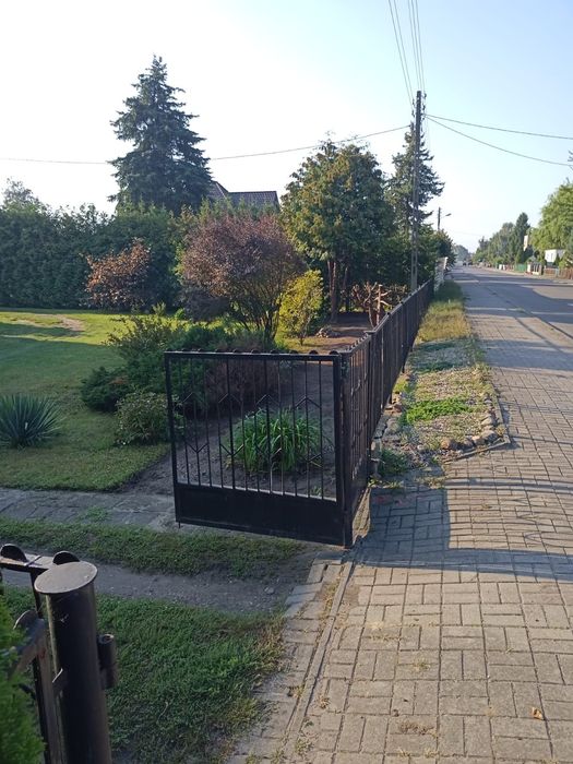 Płot, brama i furtka