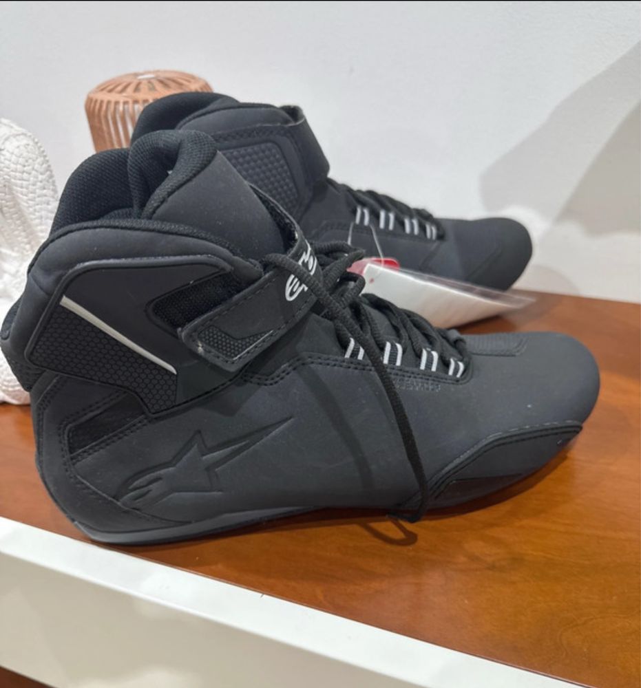 Botas Alpinestars NOVAS
