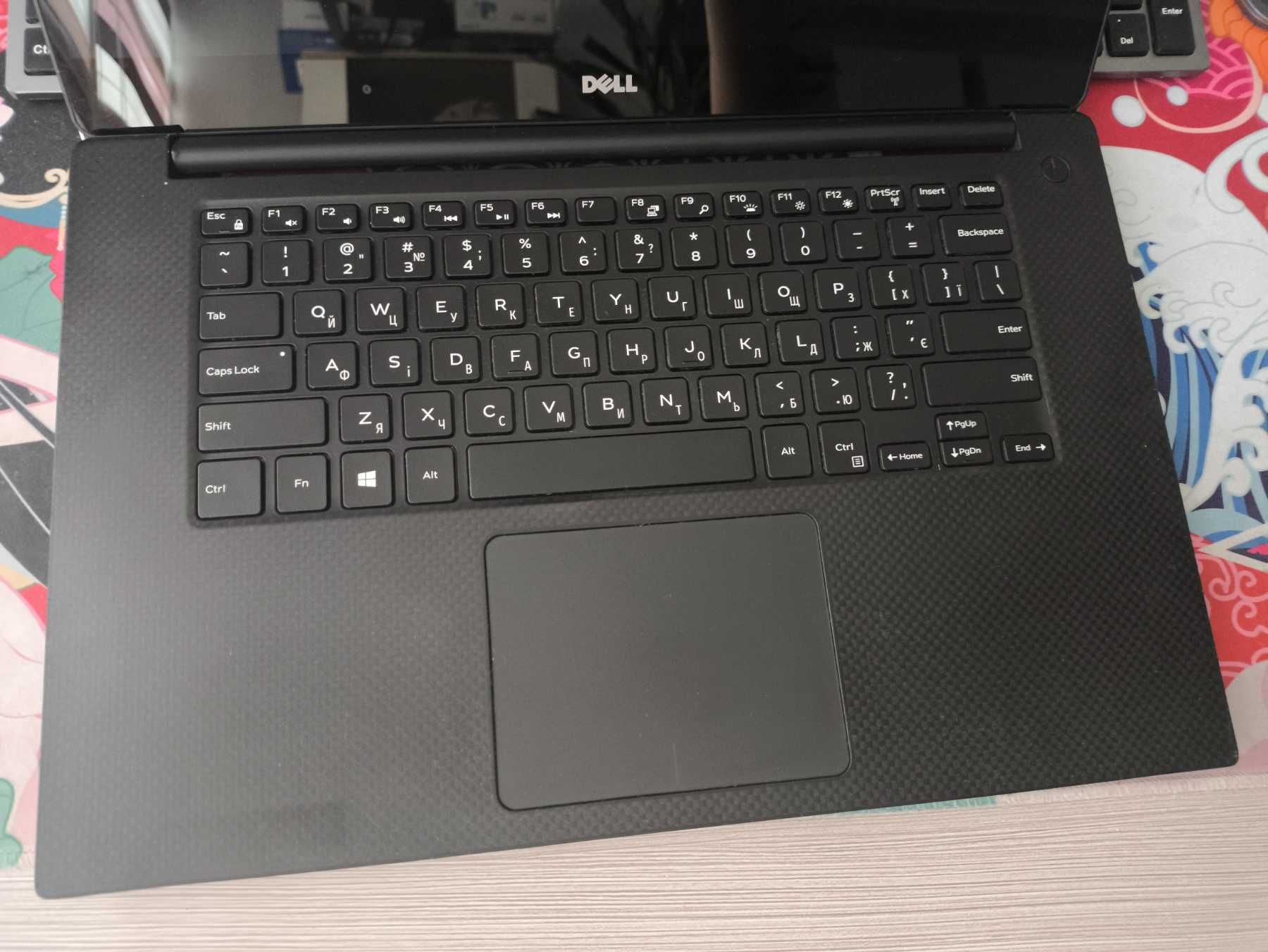 Dell XPS 15 9560 Intel i7/16gb RAM/512gb SSD/4K тачскрін/Nvidia 1050