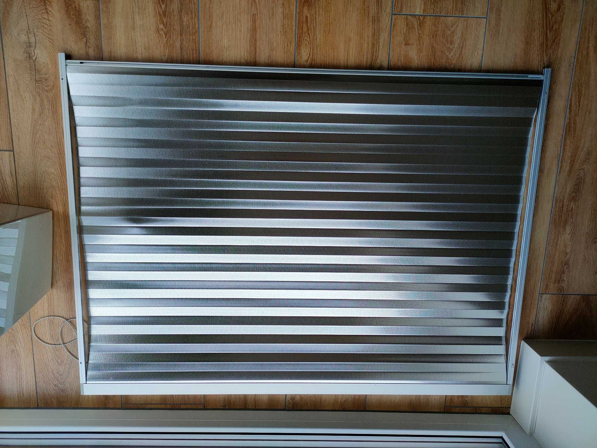 Roleta okienna wewnętrzna 101x75. 16 sztuk w obudowie aluminiowej