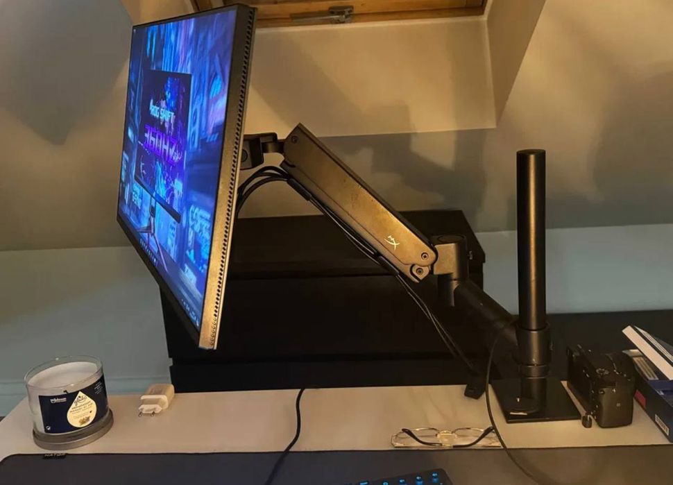 Кронштейн HyperXSingle (66X81AA) настольное крепление для монитора