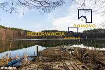 Kameralna działka z linią brzegową na Mazurach