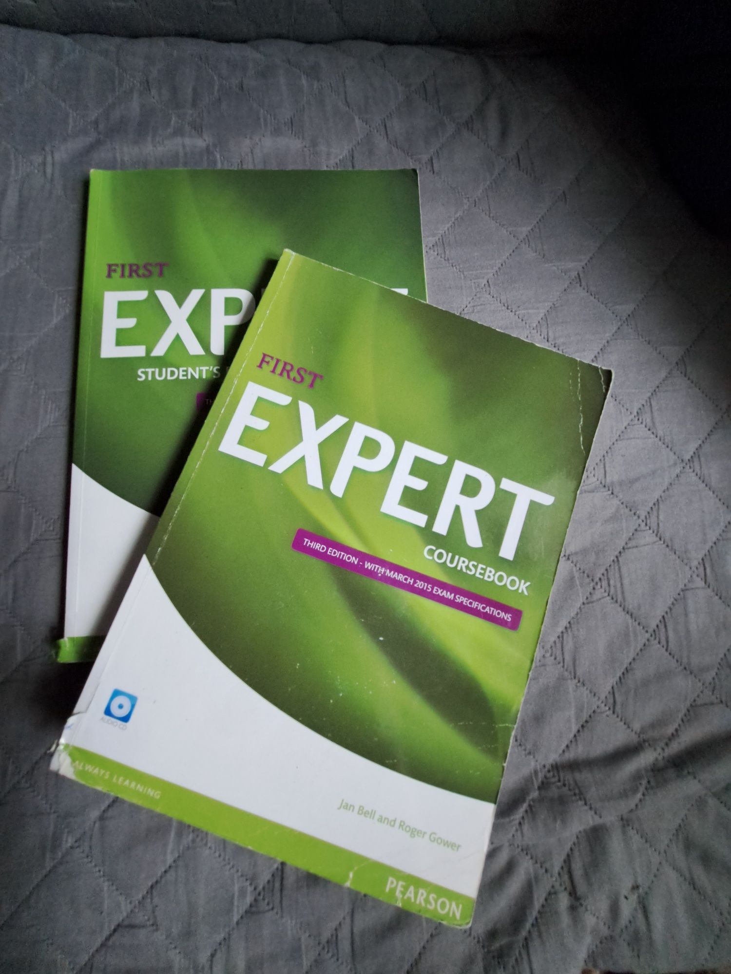 First expert student's resource book+coursebook