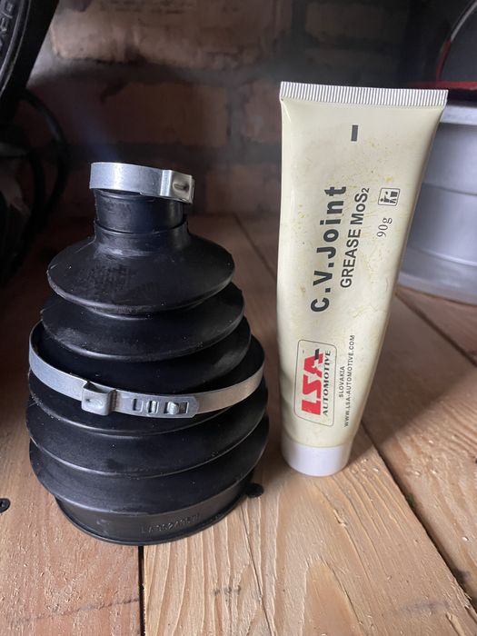 Пильник шруса ланос.