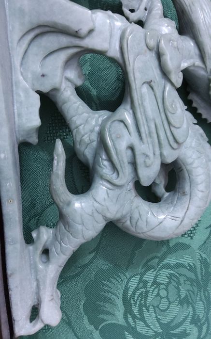 Escultura Chinesa de Dragao com 30cm de largura