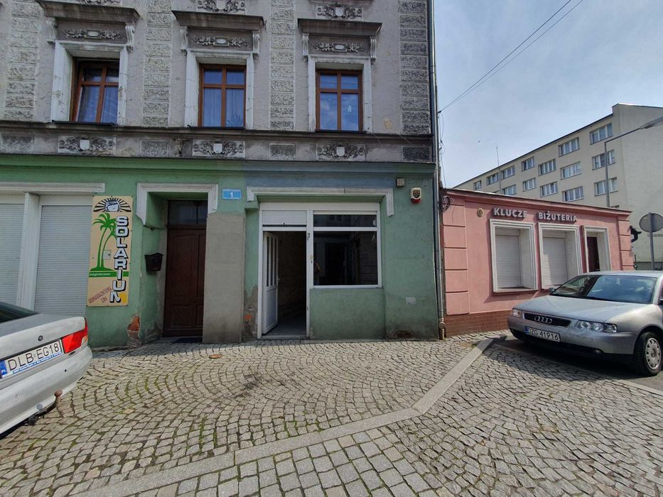 Lokal użytkowy 37 m² – centrum Leśnej – idealny pod usługi!
