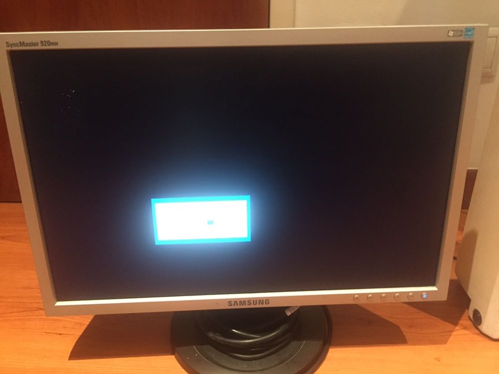 Monitor Samsung sync master 920NW