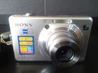 Máquina Fotográfica (Sony) Cyber-shot 8.1 Mega pixels