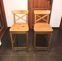 Krzesła z solidnego drewna, stan bd.