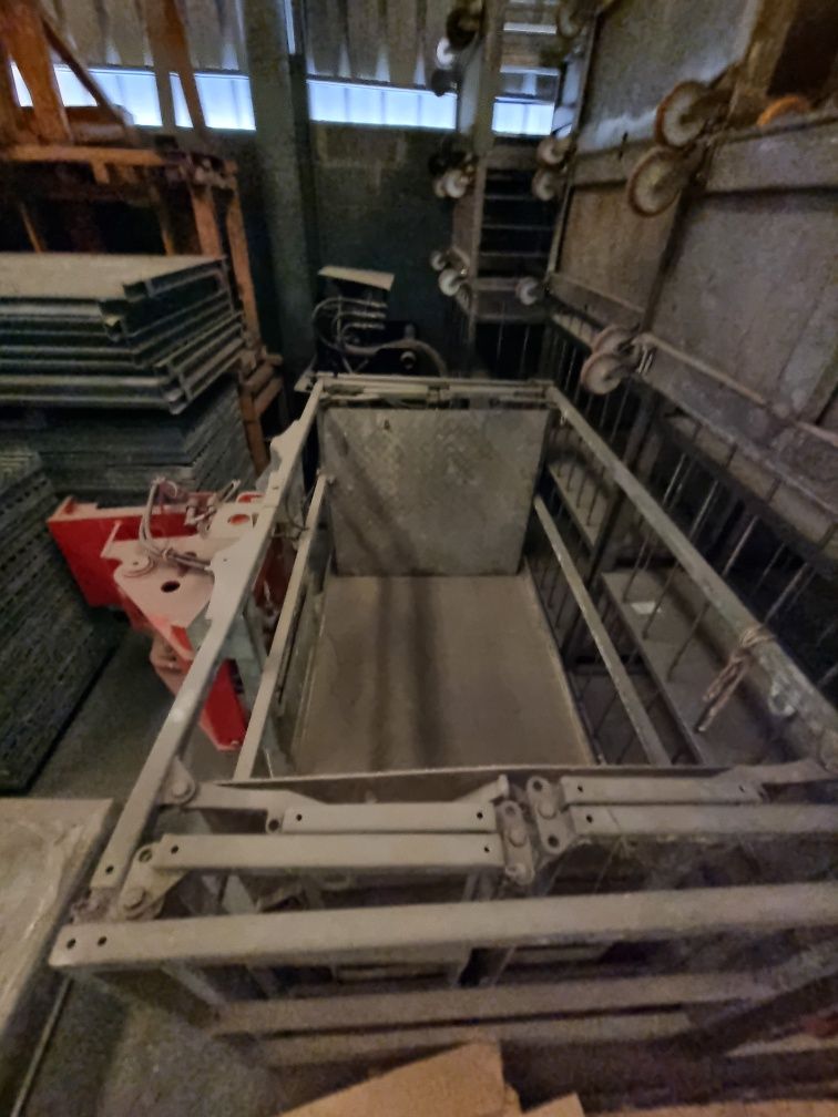 Cesto manitou totalmente revisto