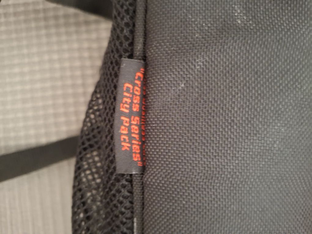 Mochila Swiss Travel Cross 15,4"
