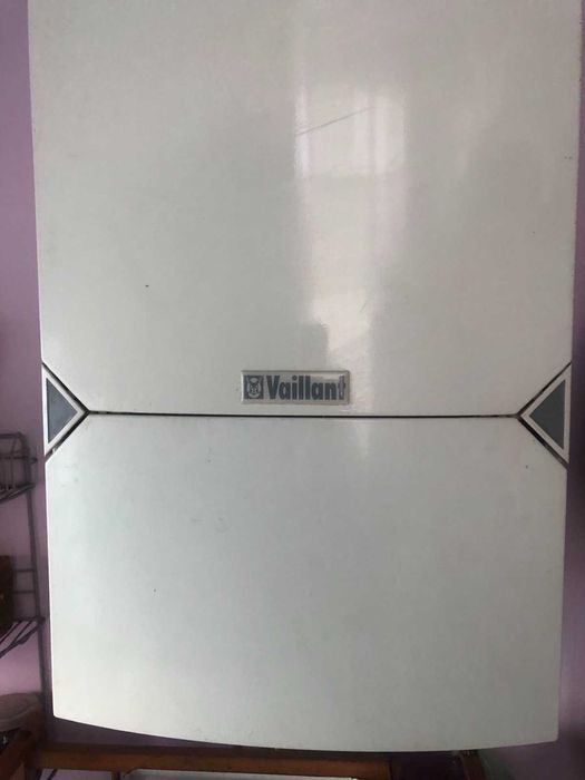 Котел газовий двоконтурний ВАЙЛАНД в робоччому стані